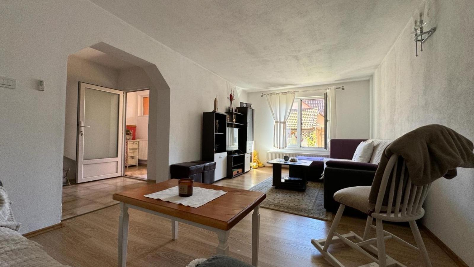 Casa Nicoladis Leilighet Zărneşti Eksteriør bilde