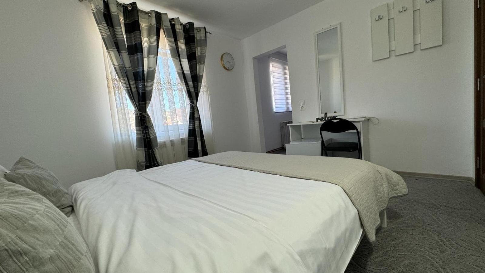 Casa Nicoladis Leilighet Zărneşti Eksteriør bilde